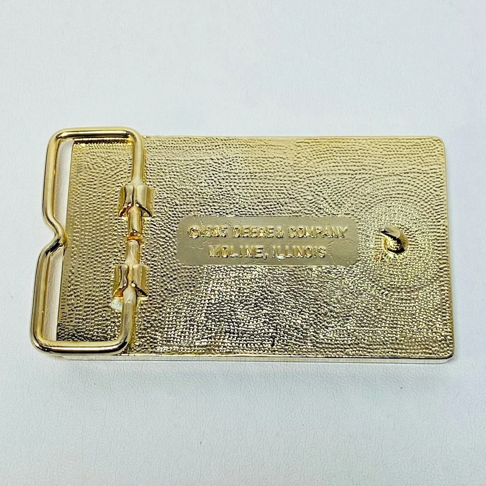 John‎ Deere Employee Service The Added Strength Wooden Belt Buckle 1985 Wood USA